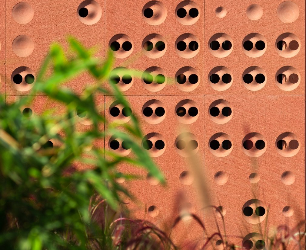 Borrowed Earth Collaborative Project Scoop- Architectural Facade