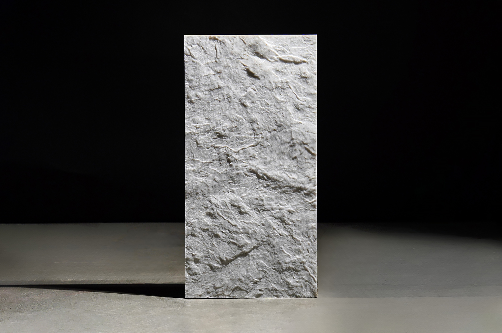 CRACKLE - Image 4